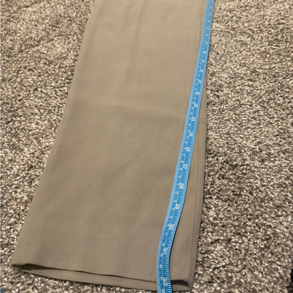Banana Republic Tan Women's Pants - Picture 7 of 7